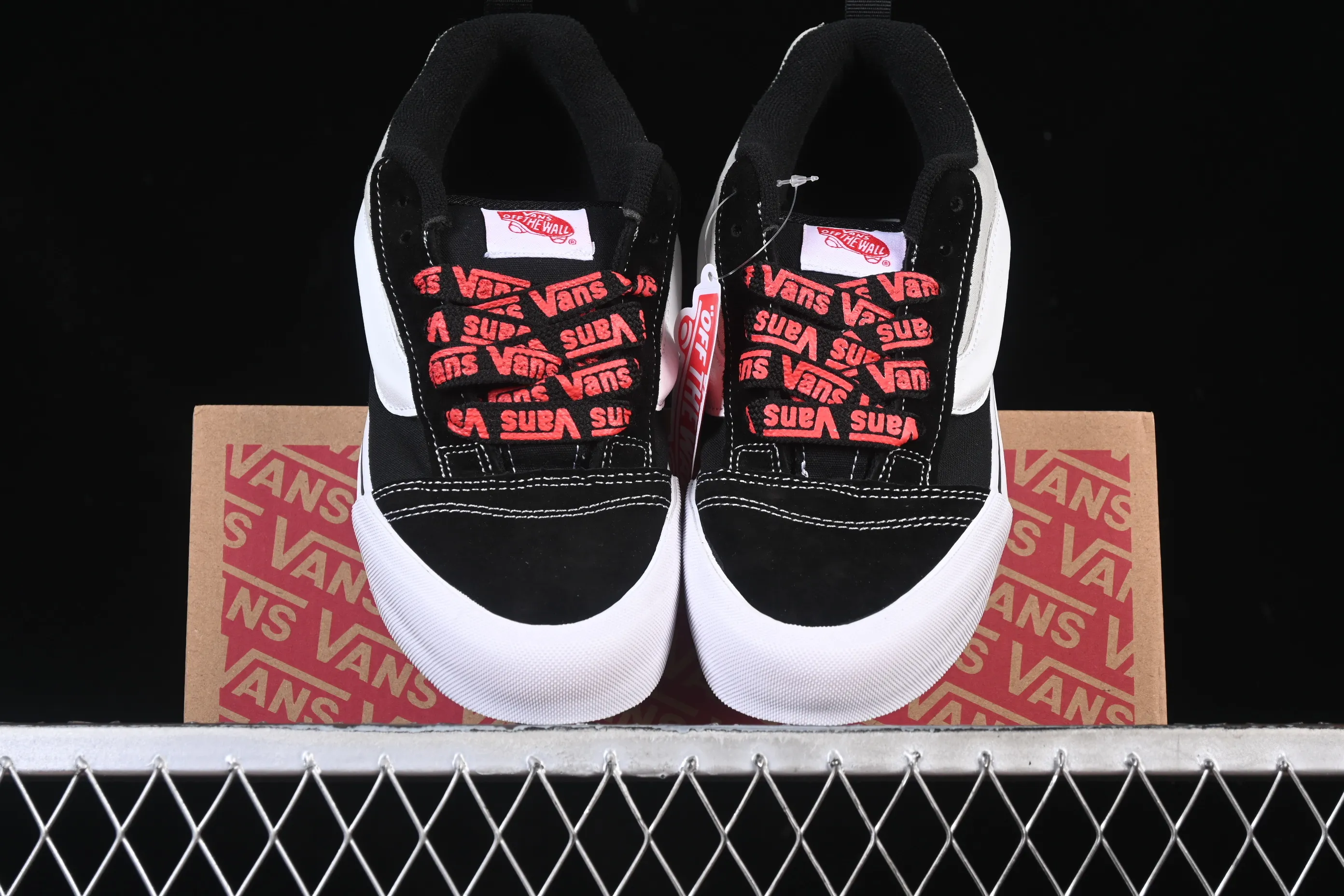 All categories Vans Vans series Vans Low Vans low-top Vans Knu-Skool high street American retro casual canvas skateboard shoes VN0009QCBA2